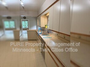 9629 Rich Valley Blvd in Inver Grove Heights, MN - Building Photo - Building Photo