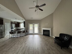 225 Sand Rock Rd in Fayetteville, NC - Building Photo - Building Photo