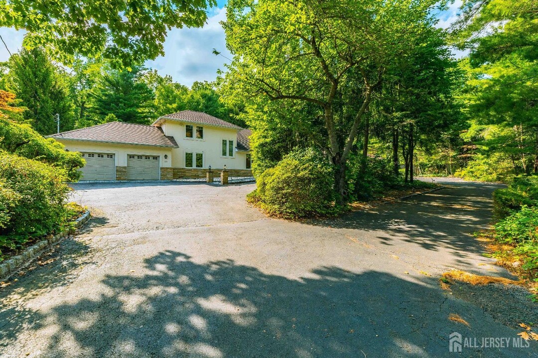 270 State Rd in Princeton, NJ - Foto de edificio