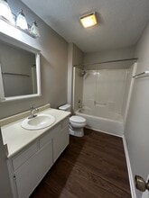 5525 Hornaday Rd, Unit B in Greensboro, NC - Building Photo - Building Photo