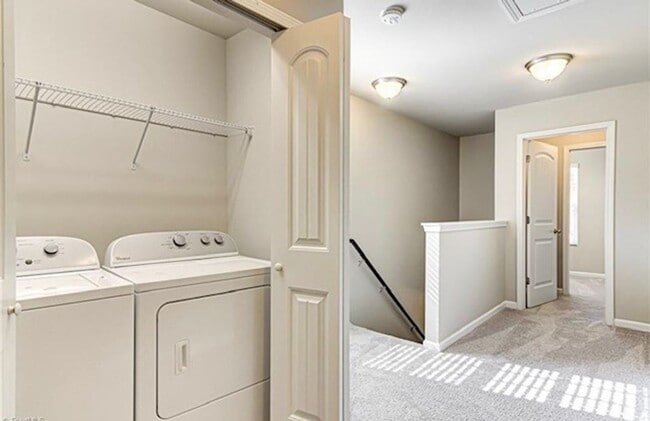 2437 Hartfield Cir in Winston-Salem, NC - Building Photo - Building Photo