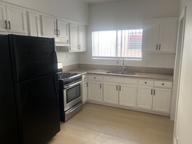 810 N Fickett St, Unit 810 Apartments