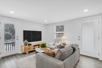 6805 S Juanita St in Tampa, FL - Building Photo - Building Photo
