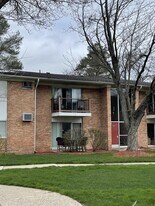 1213 Island Dr in Ann Arbor, MI - Building Photo