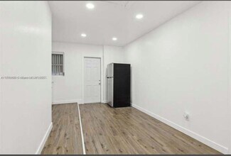 7420 McKinley St in Hollywood, FL - Building Photo - Building Photo