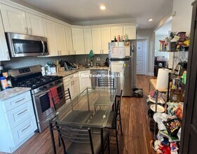 22 Mansfield St in Boston, MA - Building Photo - Building Photo