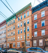 917 Willow Ave in Hoboken, NJ - Building Photo - Building Photo