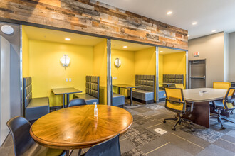 The Quarters at Iowa City in Iowa City, IA - Building Photo - Interior Photo