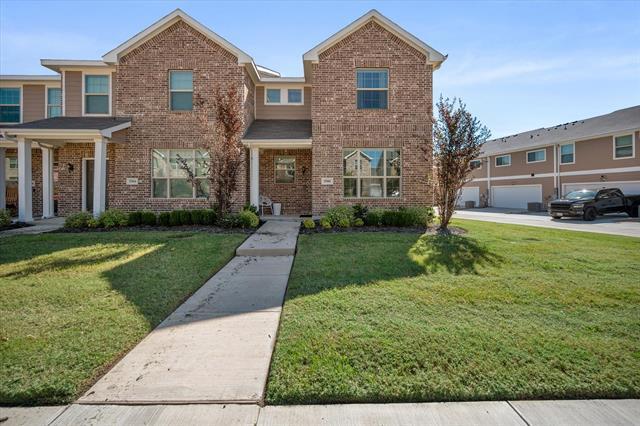 3500 Brentwood Dr in Denton, TX - Foto de edificio