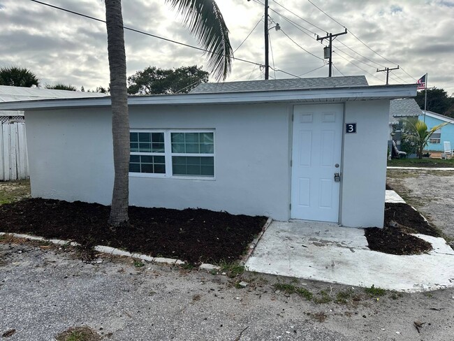 3 15 Pne Rdg Dr in Riviera Beach, FL - Building Photo - Building Photo