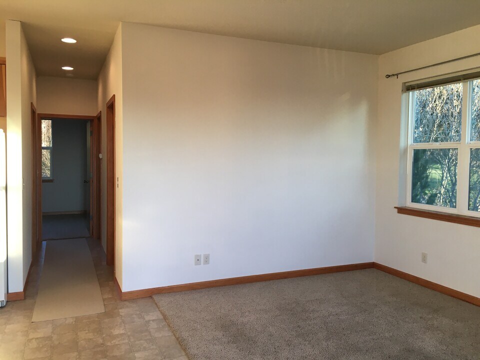862 Aqua Vista Loop, Unit Views upstairs In-LawUnit in Yachats, OR - Foto de edificio
