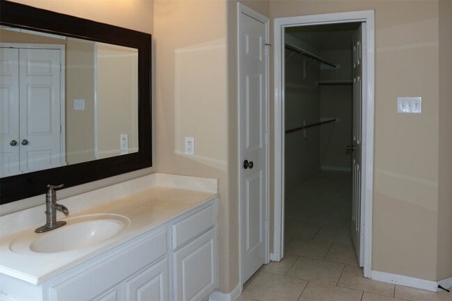 property at 18611 Peralta Hill Ln