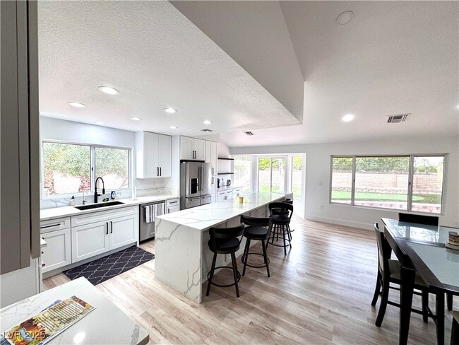 9053 Firebird Dr in Las Vegas, NV - Building Photo - Building Photo