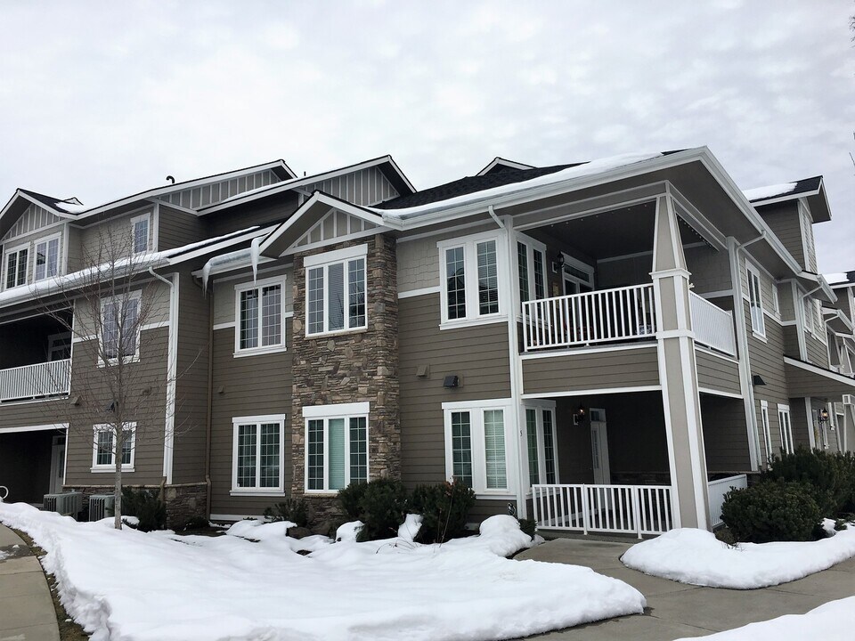 4445 Greenchain Loop in Coeur d'Alene, ID - Building Photo