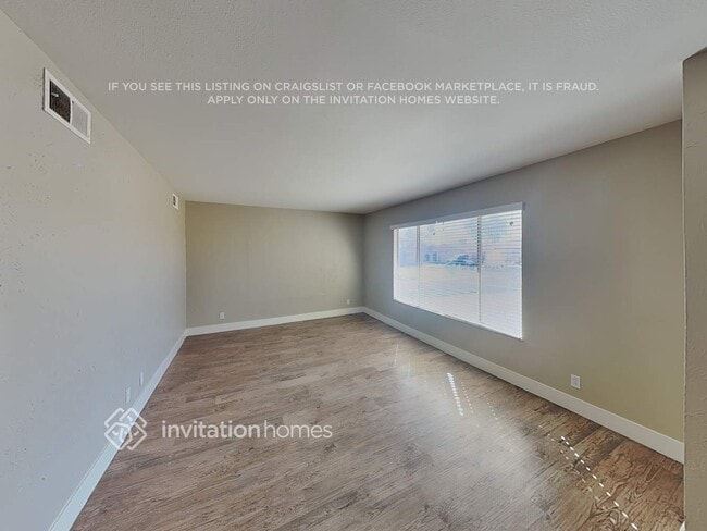 7154 Pleasant View Ave in Las Vegas, NV - Building Photo - Building Photo