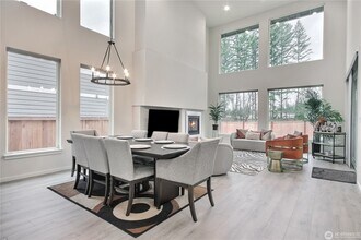 23376 Luna Ct in Black Diamond, WA - Building Photo - Building Photo