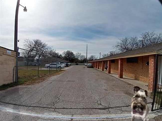 property at 500 W Rancier Ave