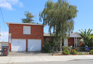 257 Willow Ave in Hayward, CA - Building Photo - Building Photo