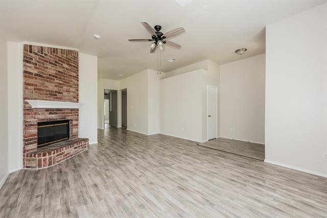 204 Meadowbrooke Dr in Cedar Hill, TX - Building Photo - Building Photo