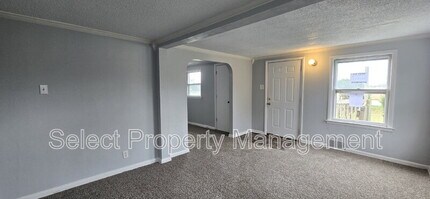 7233 Adams Ctr Rd in Fort Wayne, IN - Building Photo - Building Photo