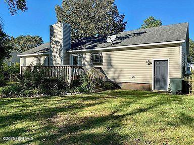 1054 Pine Dr in Winterville, NC - Building Photo - Building Photo