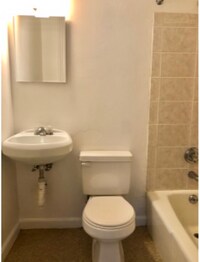 272 Newbury St, Unit 5 photo'