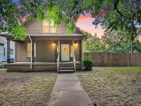 204 N Martinson St in Wichita, KS - Building Photo