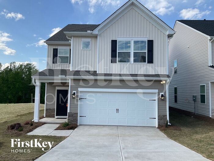 718 Ridgemoor Trl in Simpsonville, SC - Building Photo