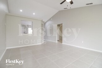 425 Long Dr in Kissimmee, FL - Building Photo - Building Photo