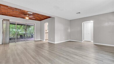 1785 Bayshore Blvd in Dunedin, FL - Building Photo - Building Photo
