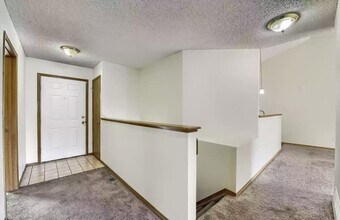 4105 S Himalaya Way in Aurora, CO - Building Photo - Building Photo