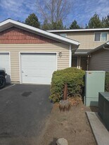 2610 SW 23rd St in Redmond, OR - Building Photo