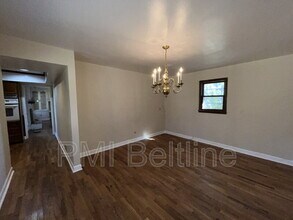 3735 Pittman Rd SW in College Park, GA - Building Photo - Building Photo