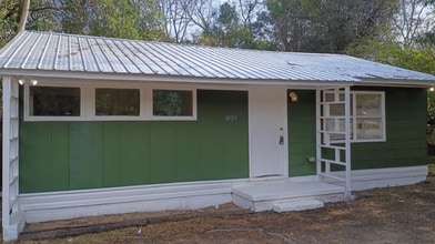 3020 Margaret Dr in Macon, GA - Foto de edificio - Building Photo