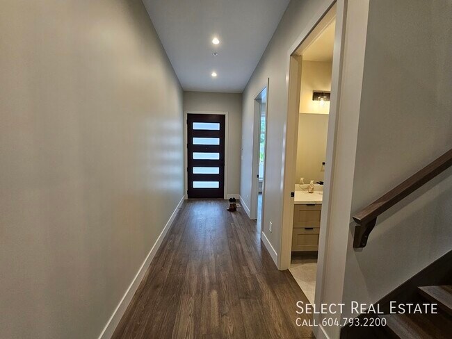 7138-7138 Marble Hill Rd in Chilliwack, BC - Building Photo - Building Photo