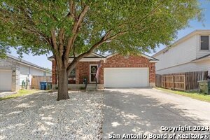 2373 Carson Loop in New Braunfels, TX - Building Photo - Building Photo