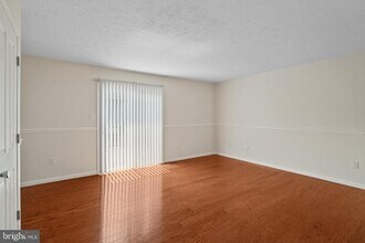 606 Ransom Ct in Odenton, MD - Building Photo - Building Photo