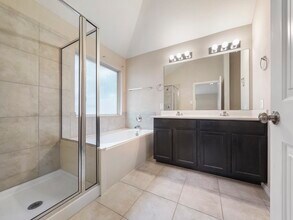 1519 Spencer Glen Ln in Houston, TX - Building Photo - Building Photo