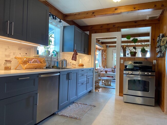 6814 North Boston Avenue in Portland, OR - Building Photo - Building Photo