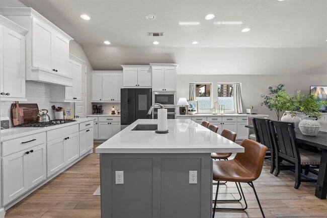 313 Terrene Trl in Andice, TX - Building Photo - Building Photo