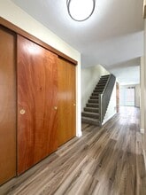 4463-4463 SW Garden Home Rd in Portland, OR - Building Photo - Building Photo