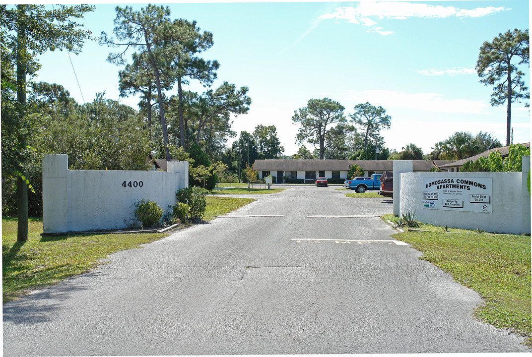 Homosassa Commons in Homosassa, FL - Foto de edificio