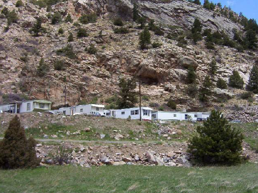 Western Inn Mobile Home Park in Dumont, CO - Building Photo