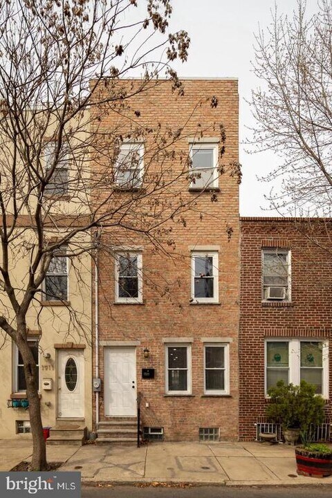 1909 Manton St in Philadelphia, PA - Building Photo