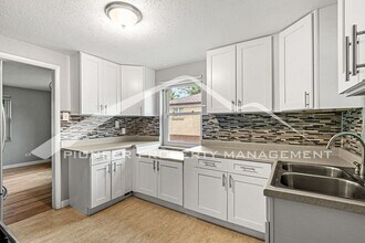 4564 E Mexico Ave in Denver, CO - Building Photo - Building Photo