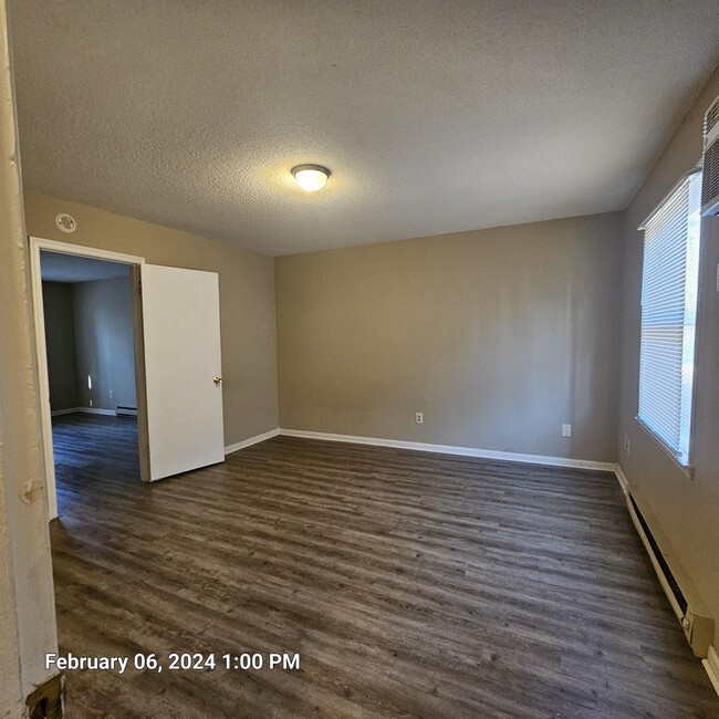 McArthur Apartments in Greensboro, NC - Building Photo - Building Photo
