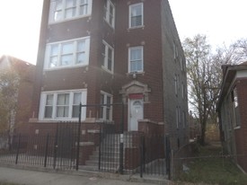 7040 S Emerald Ave Apartments