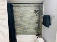 3900 Woodchase Dr photo'