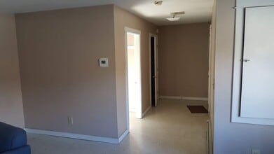 93 Market St in Fort Kent, ME - Building Photo - Building Photo