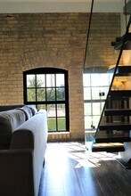 31 Powerhouse St in Toronto, ON - Building Photo - Building Photo